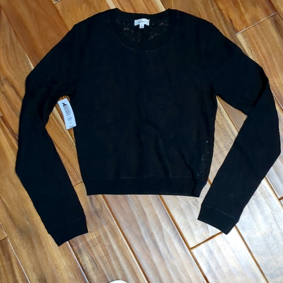 Wilfred NWT. Cropped long sleeve black see through pattern top. Small. - Picture 1 of 5
